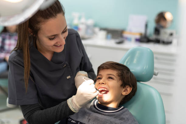 Best Emergency Tooth Extraction in Fairfax, MN
